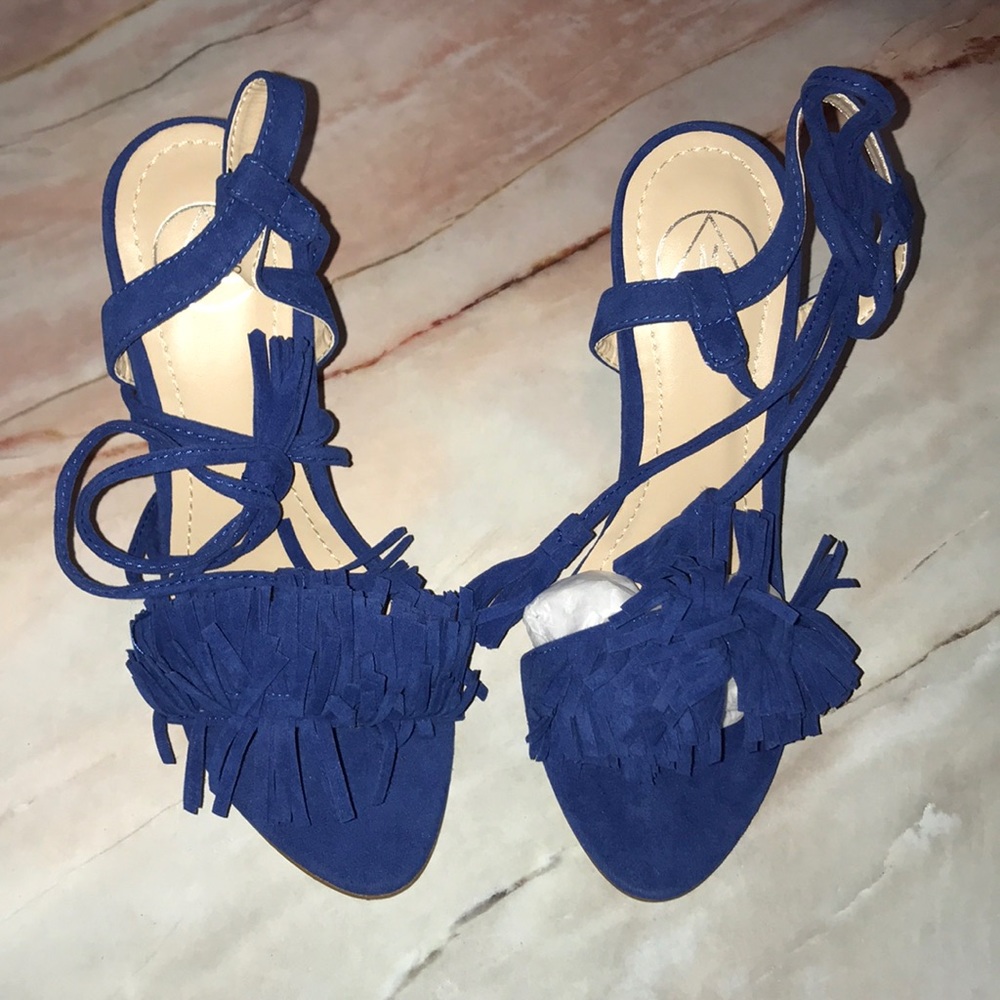 COPY - MISSGUIDED ROYAL BLUE TIE HEELS SIZE 6.5